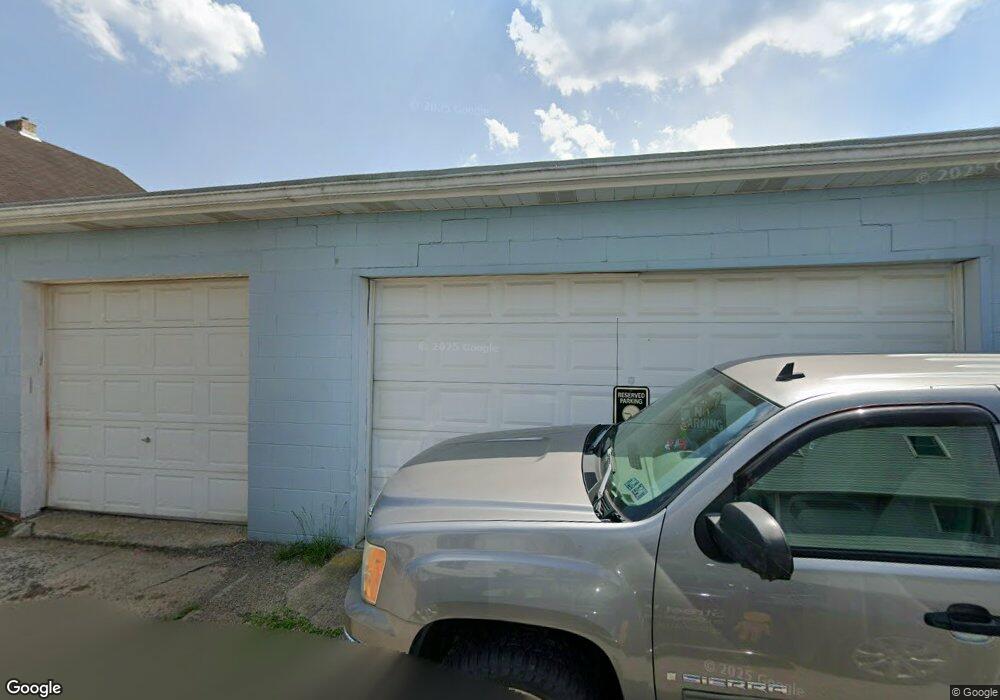 410 1/2 Emerson St, Vandergrift, PA 15690 - photo 1