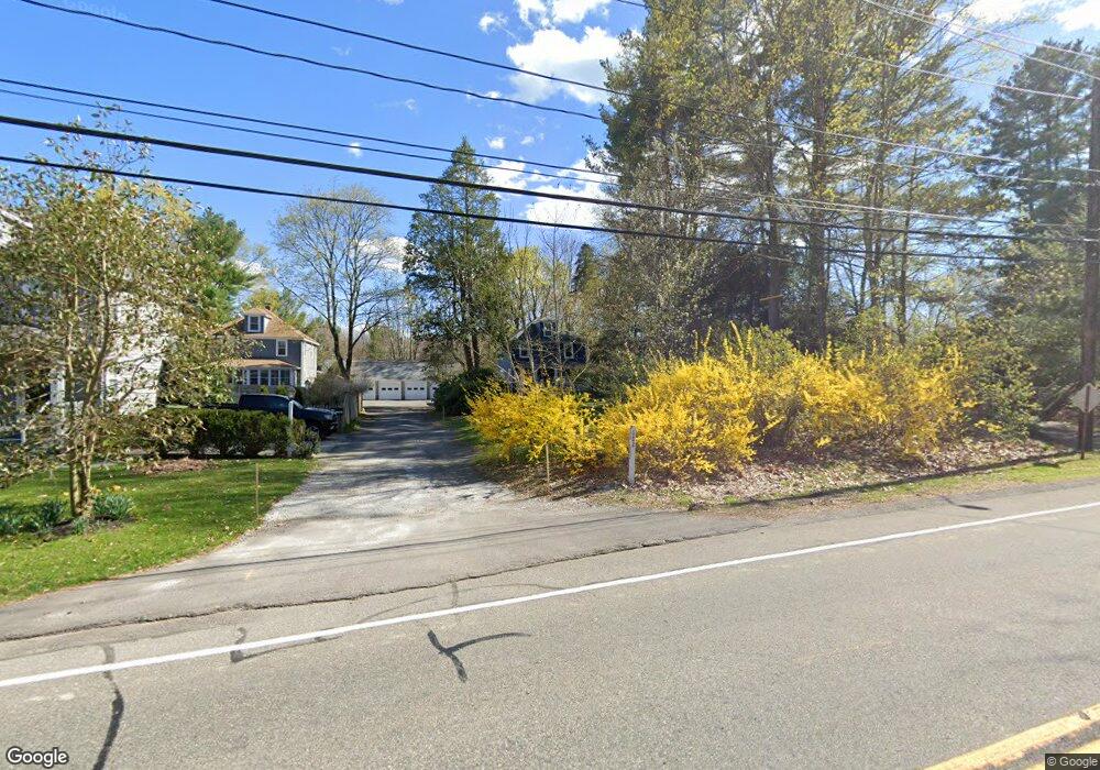 682 Boston Post Rd, Weston, MA 02493 - photo 1