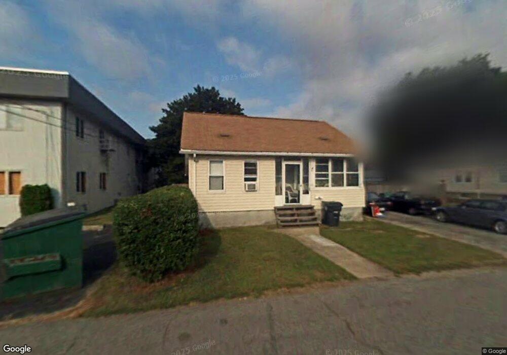 39 Elmhurst St, Warwick, RI 02889 - photo 1