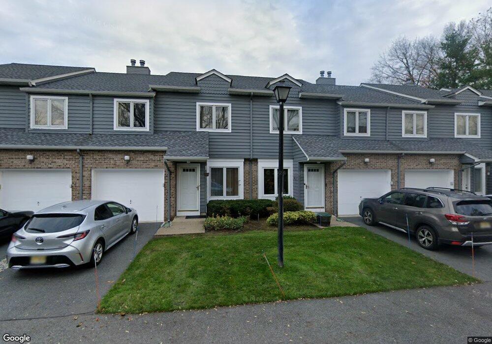 7-32 Cross Meadows unit 1X, Fair Lawn, NJ 07410 - photo 1