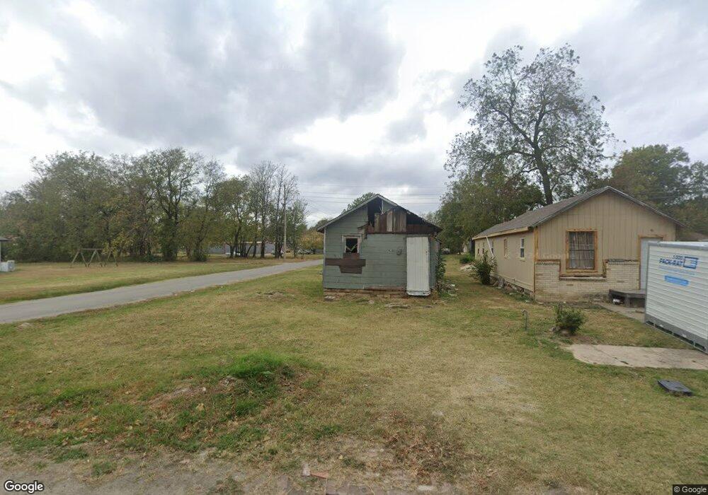 700 N Porter Ave, Okmulgee, OK 74447 - photo 1