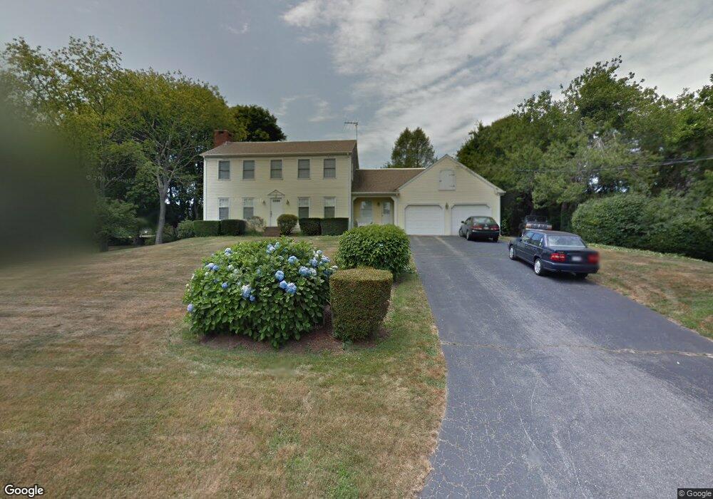 13 Baldwin Rd, Middletown, RI 02842 - photo 1