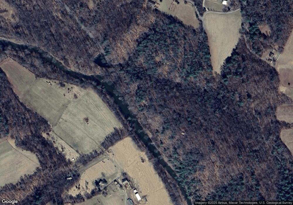 236 Silverstone Ln, Berkeley Springs, WV 25411 - photo 1