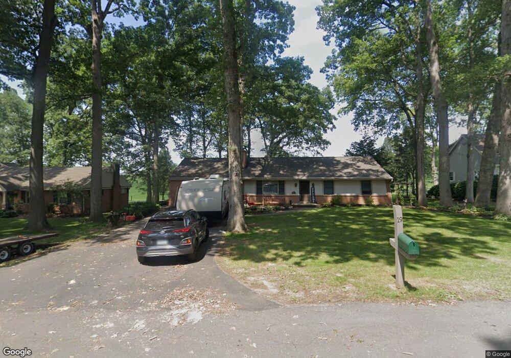 19 Locust Ln, Leola, PA 17540 - photo 1