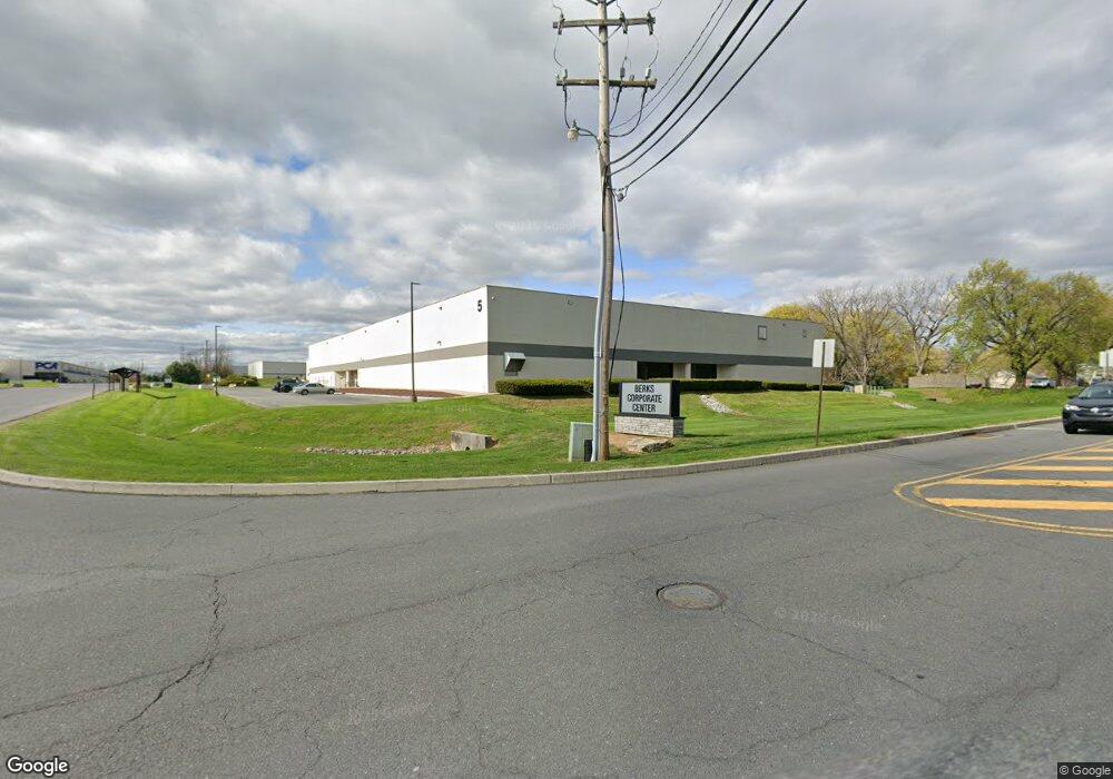 0 Rivers Edge unit TO BLD 1007698206, Reading, PA 19605 - photo 1