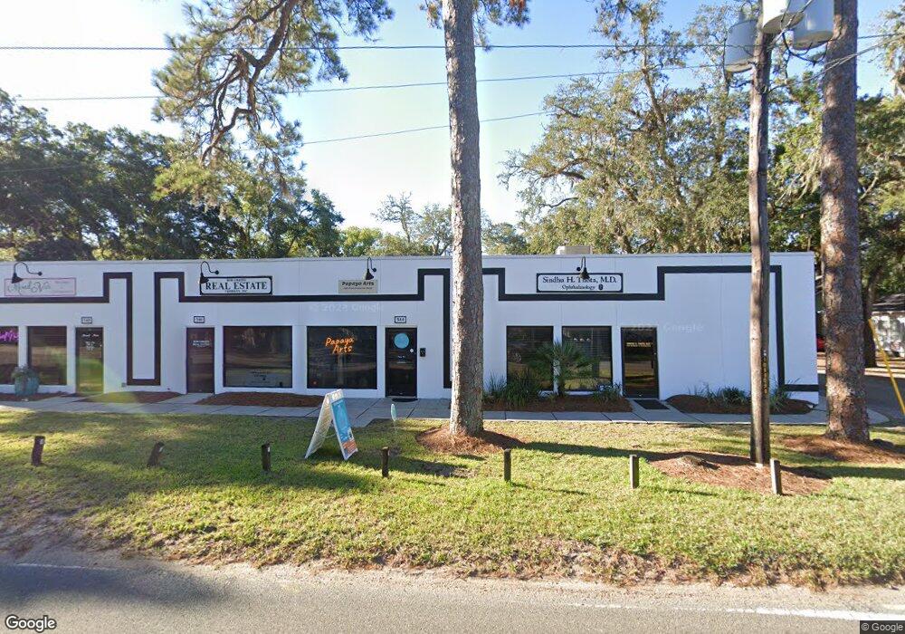 542 Ocean Blvd unit B, Saint Simons Island, GA 31522 - photo 1