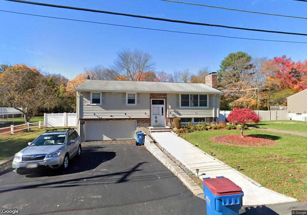 10 Spring Valley Rd, Burlington, MA 01803 - photo 1