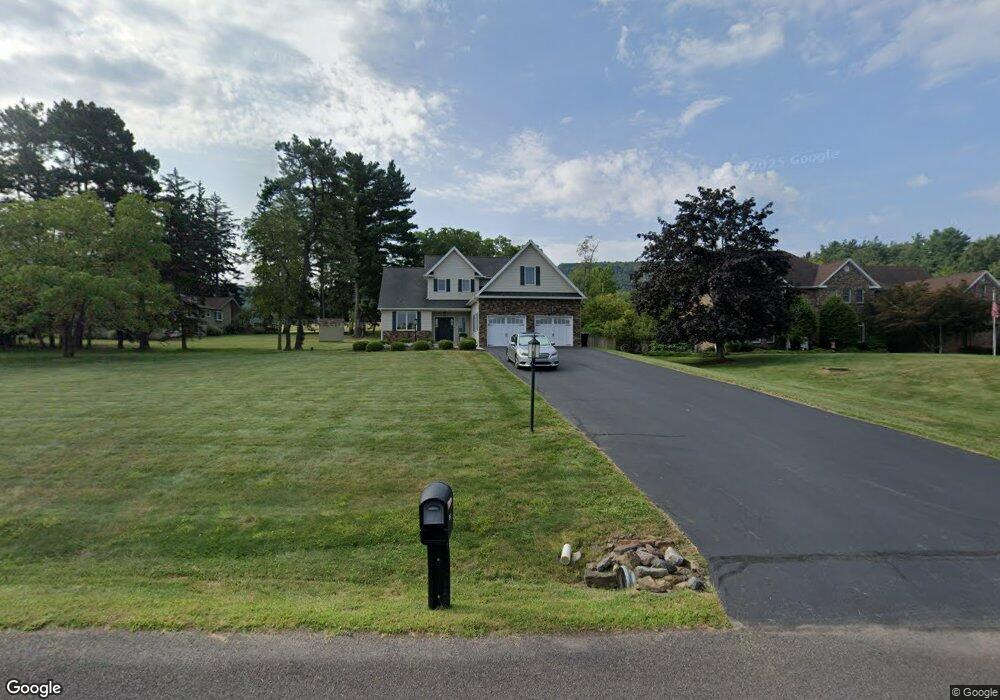 56 Fairway Ln, Sugarloaf, PA 18249 - photo 1