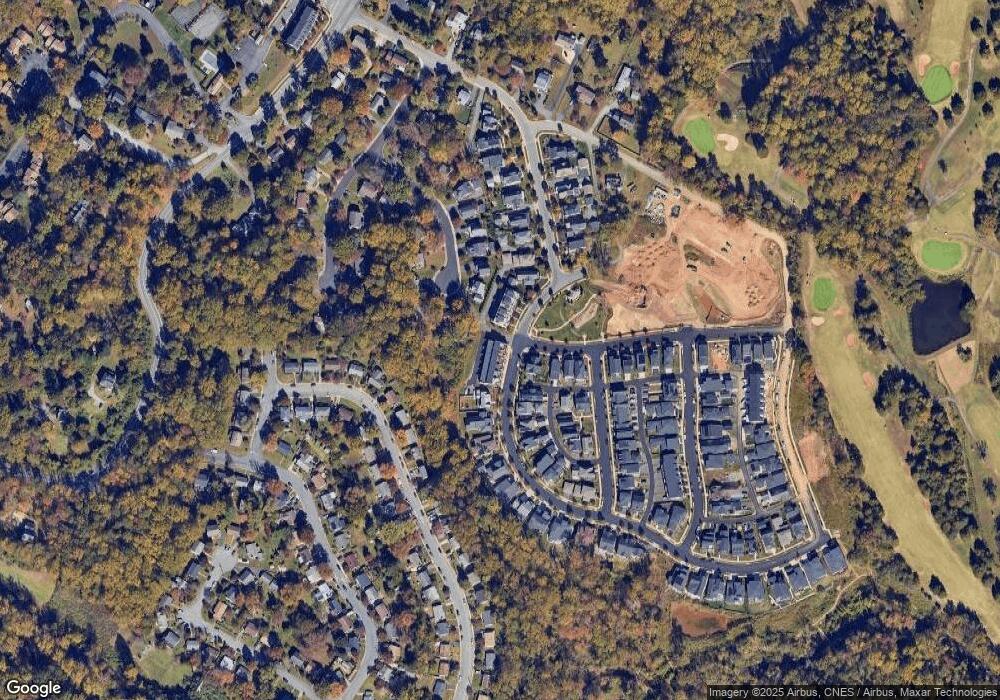 581 Lochlyn Hill Dr, Charlottesville, VA 22901 - photo 1