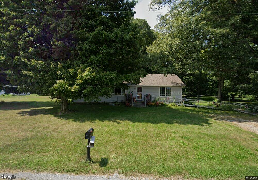 7799 Sandy Point Rd, Lima, OH 45807 - photo 1