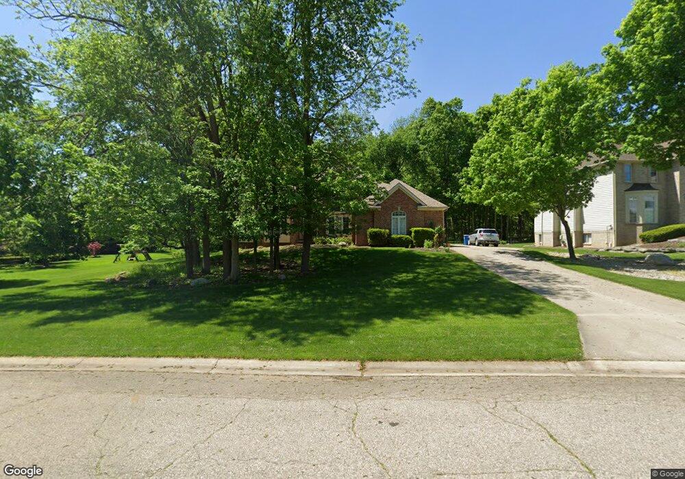 4326 Lake Forest Dr W, Ann Arbor, MI 48108 - photo 1