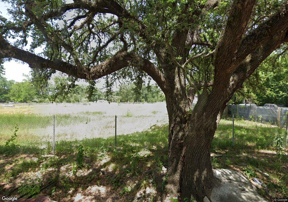 9618 Maxroy St, Houston, TX 77088 - photo 1