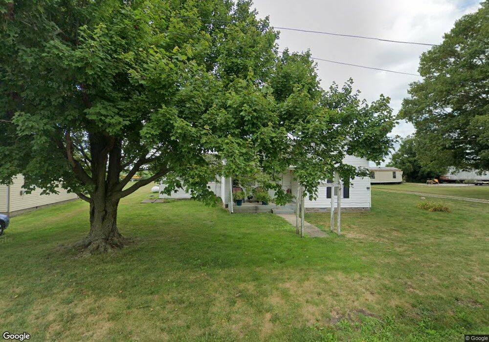 2285 West St, Jacksonville, IL 62650 - photo 1