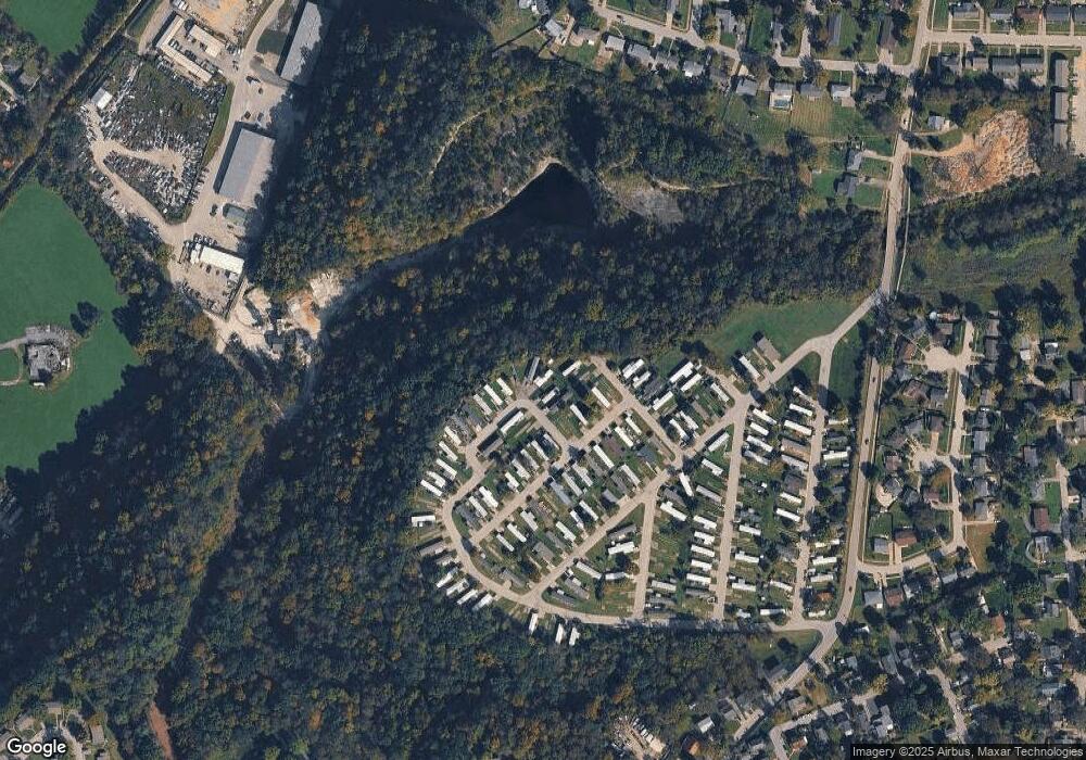 354 Debbie Dr, Frankfort, KY 40601 - photo 1