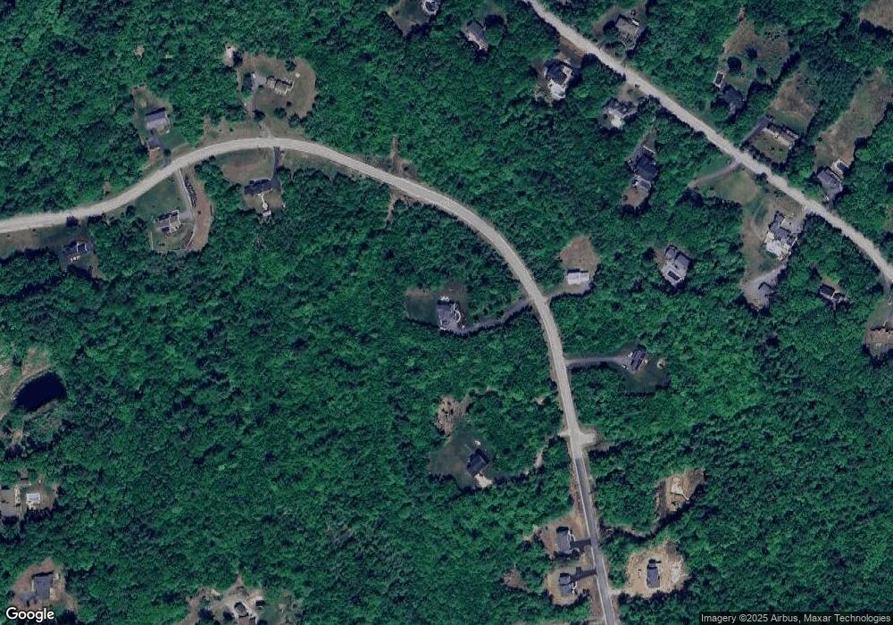 55 Zachary Dr, Dunbarton, NH 03046 - photo 1