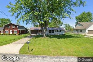 111 Baehr St, Cecil, WI 54111