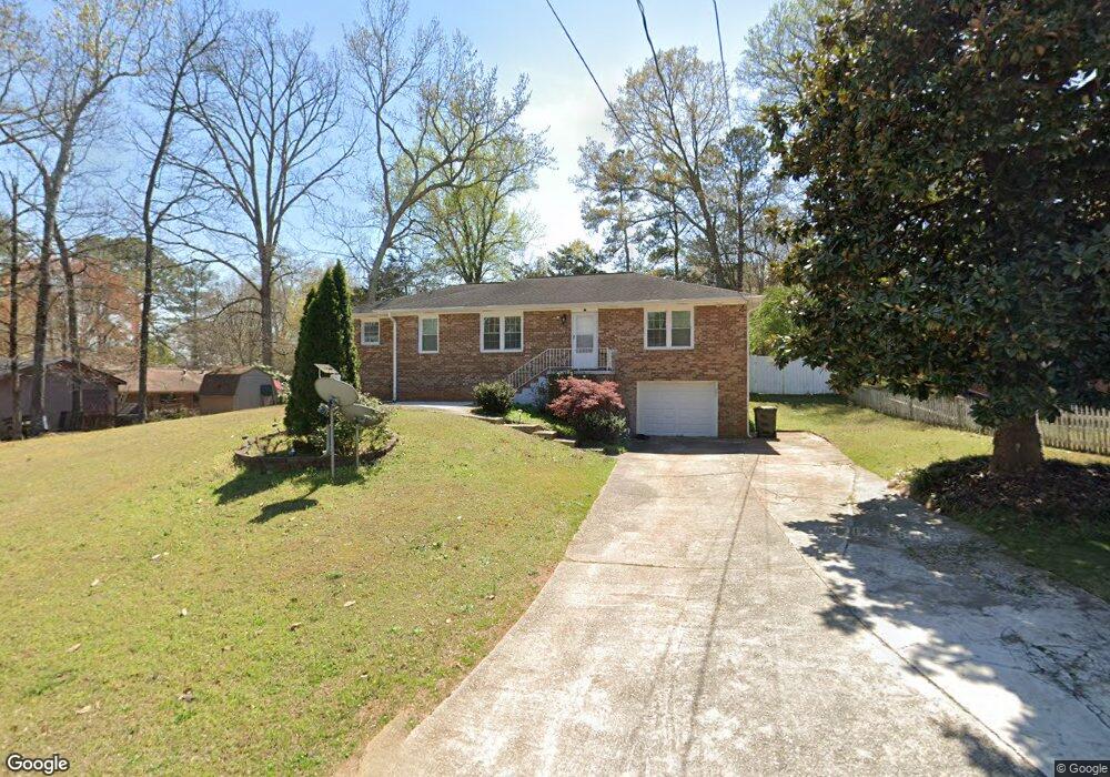 669 Walnut Cir SW, Marietta, GA 30060 - photo 1