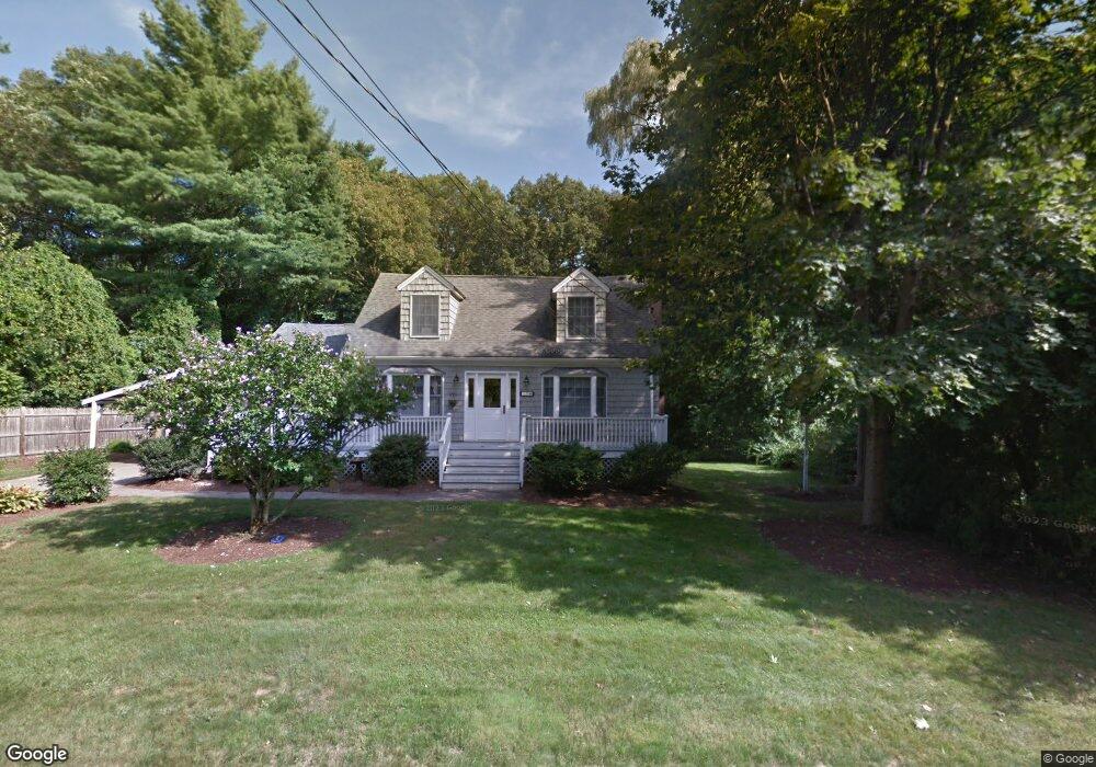 39 Hilltop Dr, Millis, MA 02054 - photo 1