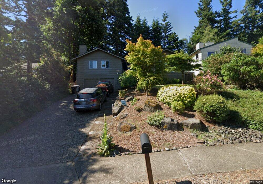 2035 Carriage Way (3 Bac, Westlinn, OR 97068 - photo 1