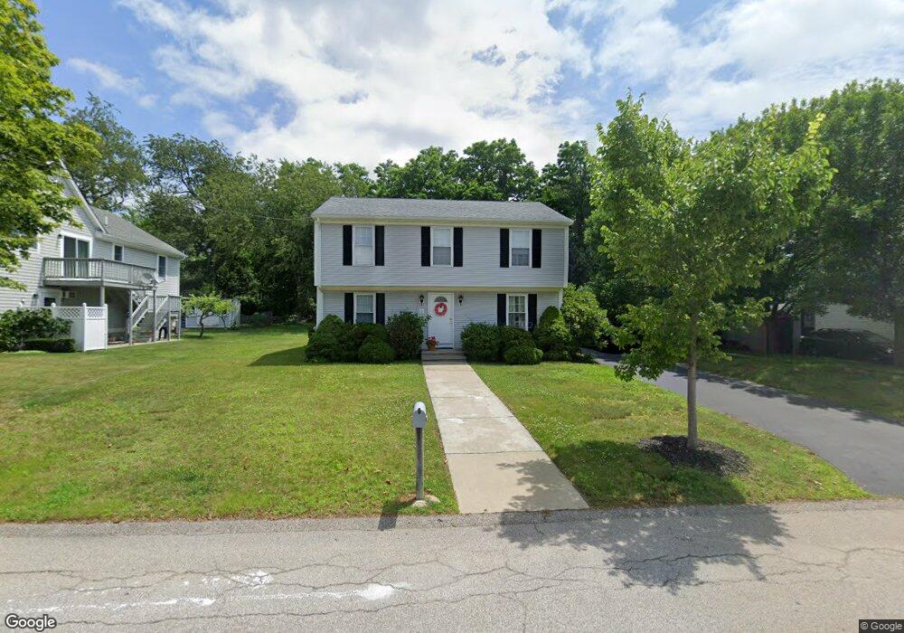 6 Hamlet Ct, Bristol, RI 02809 - photo 1