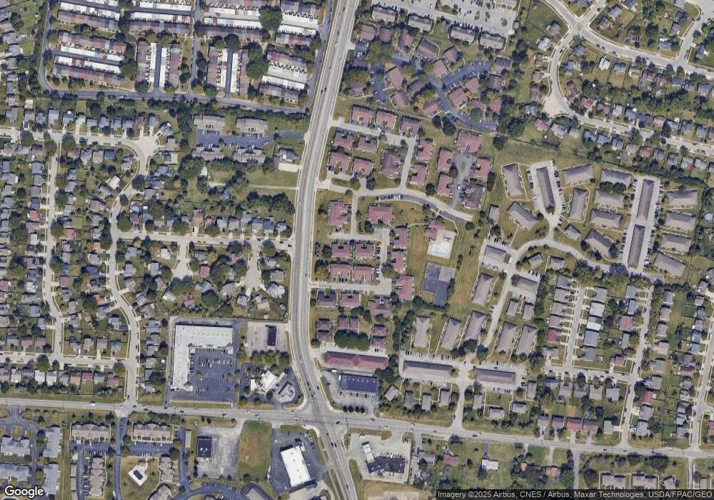 885 Westbury Ln S unit 10D, Columbus, OH 43228 - photo 1