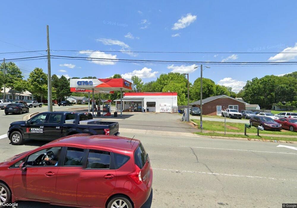 516 West St, Pittsboro, NC 27312 - photo 1