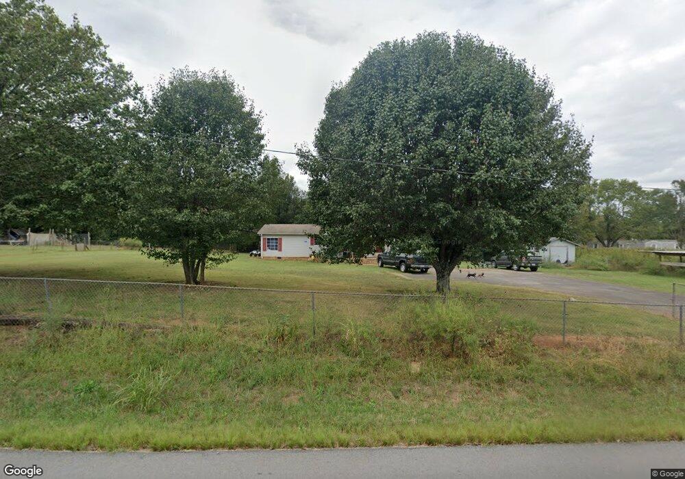 214 Nassau Cir, Chatsworth, GA 30705 - photo 1