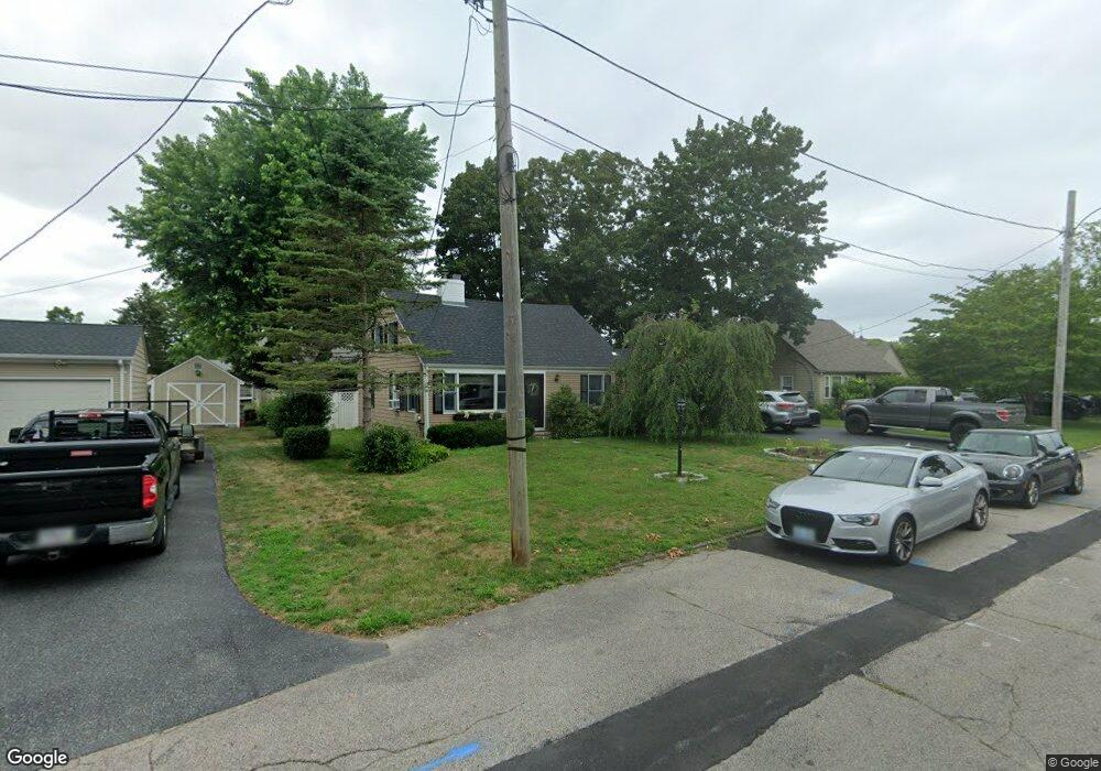 83 Putnam St, Warwick, RI 02888 - photo 1