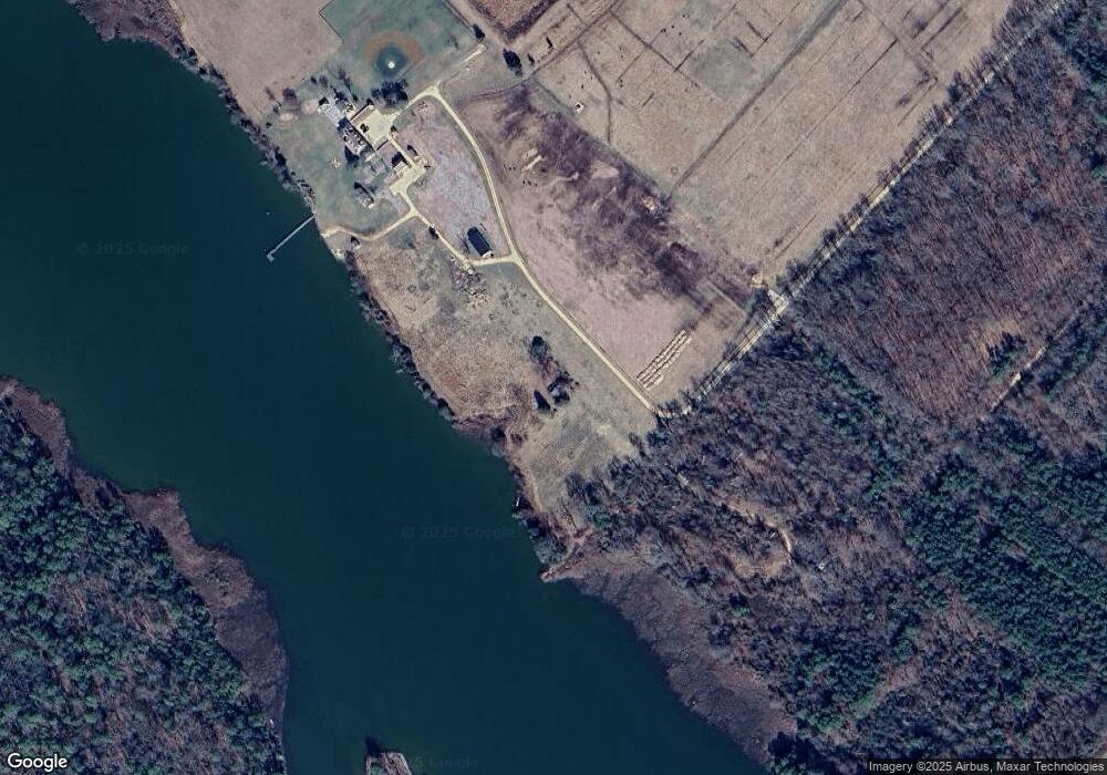 11900 Maiden Point Farm Rd, Newburg, MD 20664 - photo 1