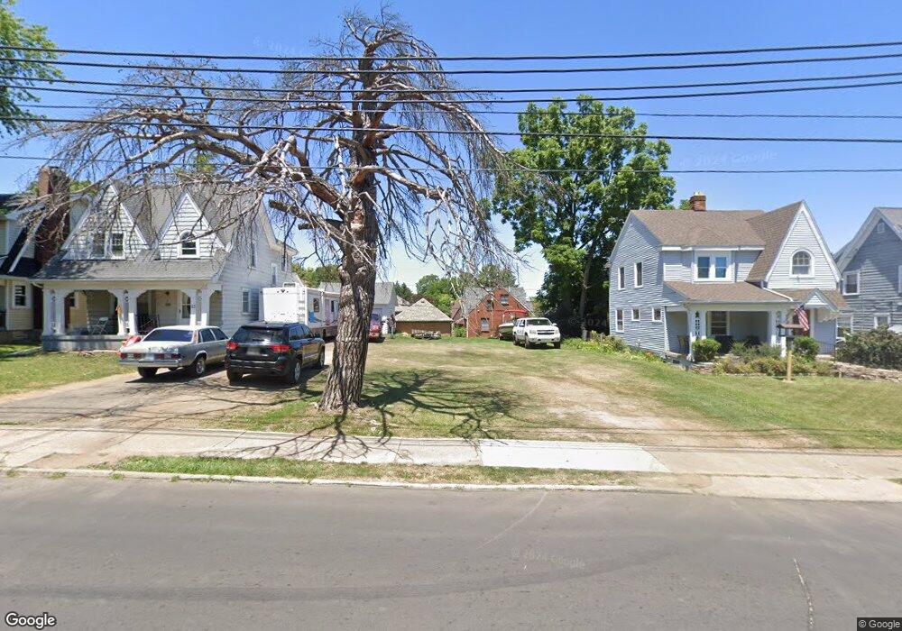 59 W Hillcrest Ave, Dayton, OH 45405 - photo 1