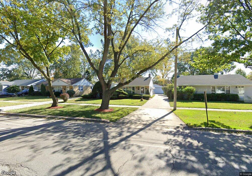 917 E Algonquin Rd, Des Plaines, IL 60016 - photo 1