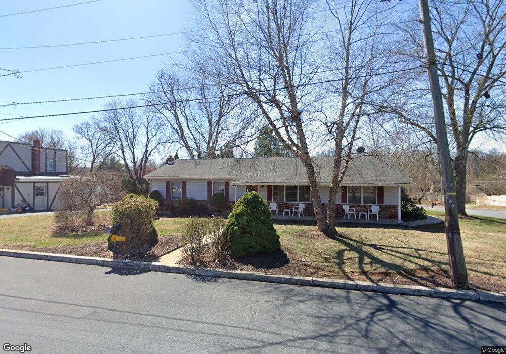 2244 Berkley Rd, Reading, PA 19605 - photo 1