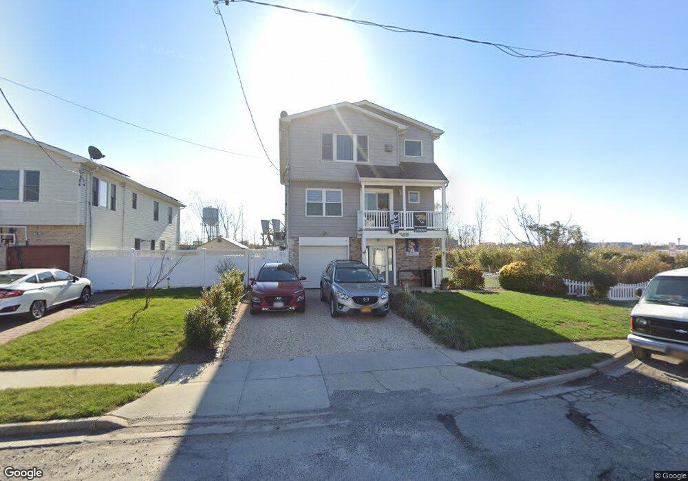 5 Quebec Rd, Island Park, NY 11558 - photo 1