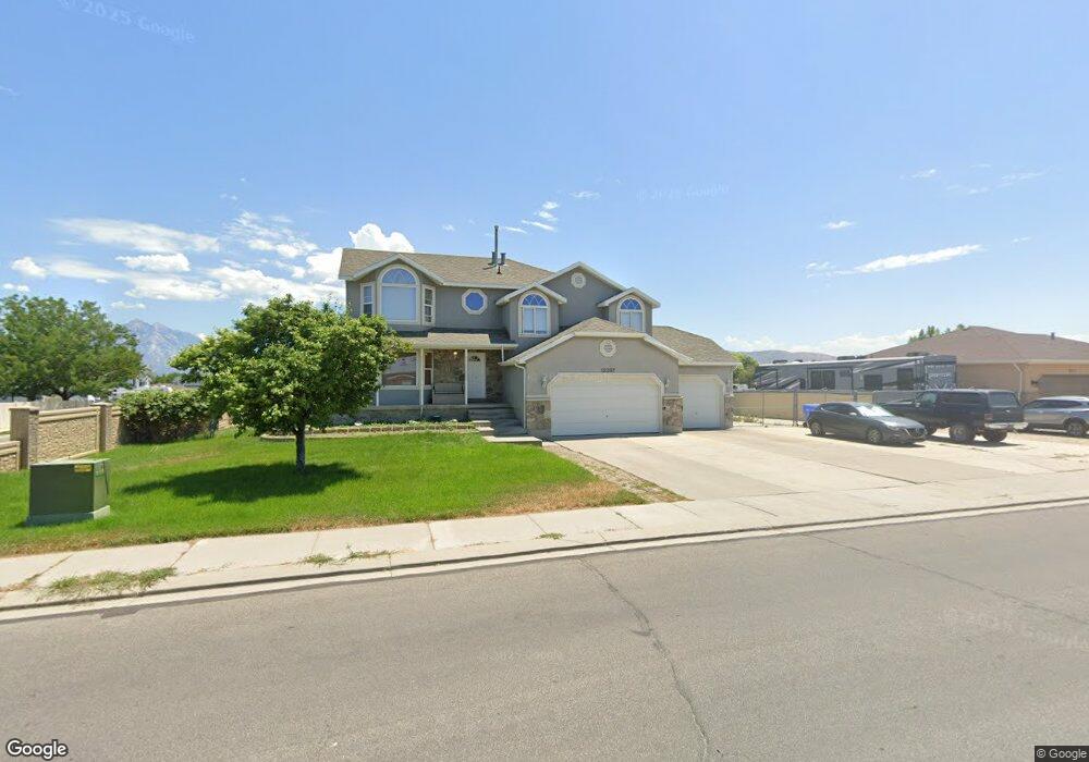 12397 S 3240 W, Riverton, UT 84065 - photo 1