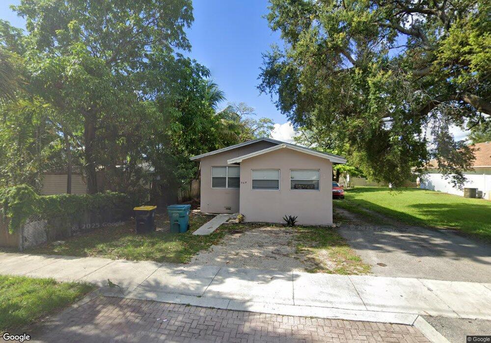 707 SW 8th St, Dania, FL 33004 - photo 1