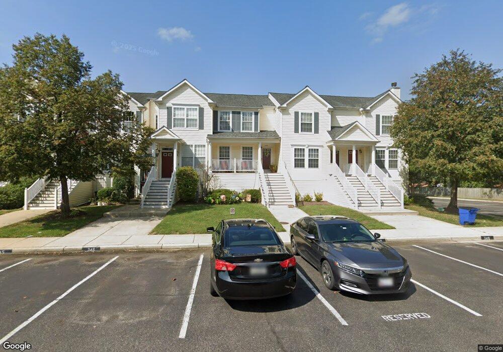 1723 Fallowfield Ct, Crofton, MD 21114 - photo 1