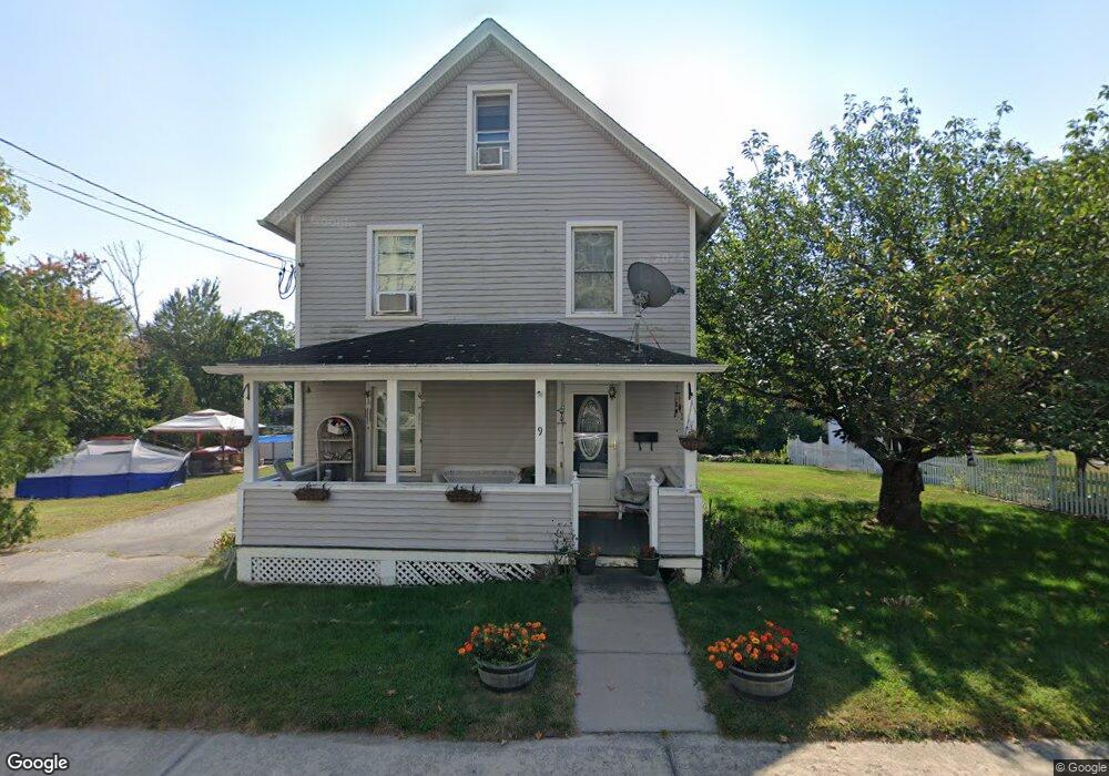 9 Bridge St, Deep River, CT 06417 - photo 1