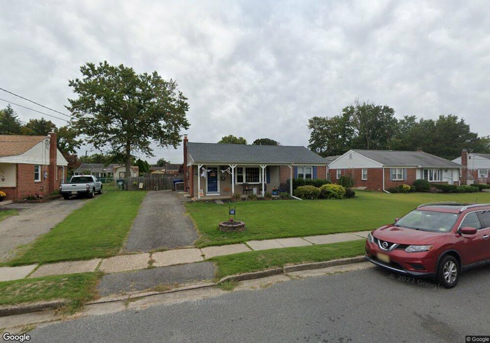 122 Stevenson Ave, Beverly, NJ 08010 - photo 1