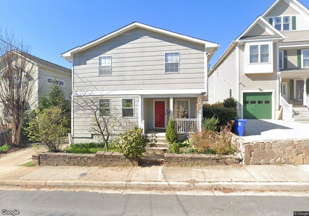 1924 N Dinwiddie St, Arlington, VA 22207 - photo 1