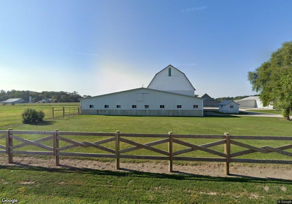 5370 E 800 S, Berne, IN 46711 - photo 1