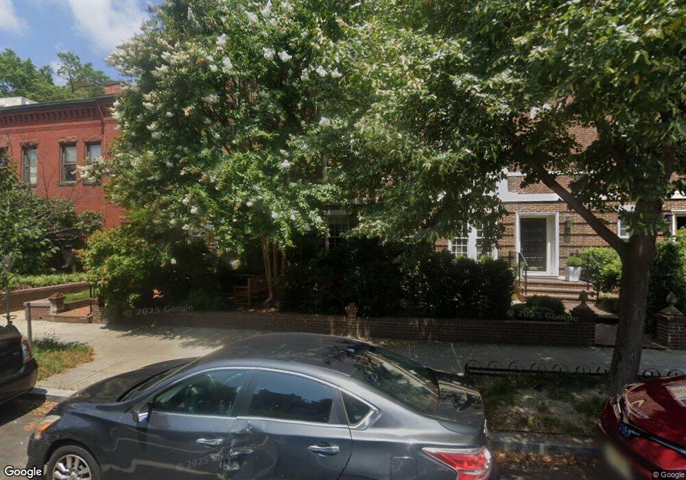 2105 R St NW, Washington, DC 20008 - photo 1