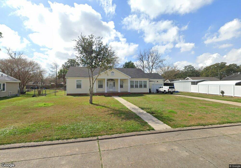 127 Nita St, New Iberia, LA 70563 - photo 1