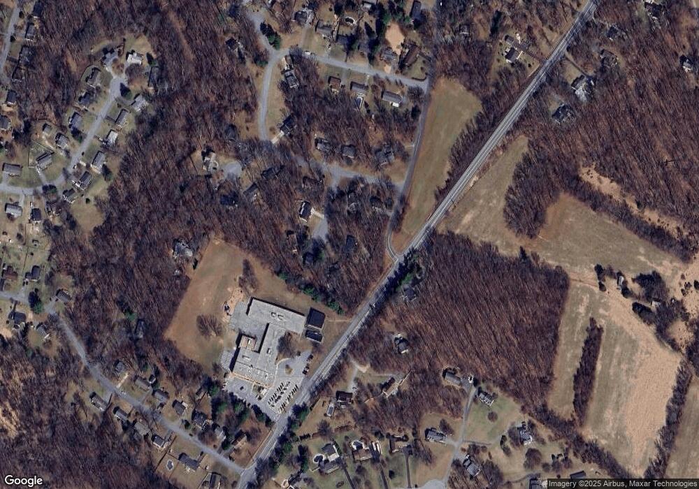 5605 Woodhaven Ct, Sykesville, MD 21784 - photo 1