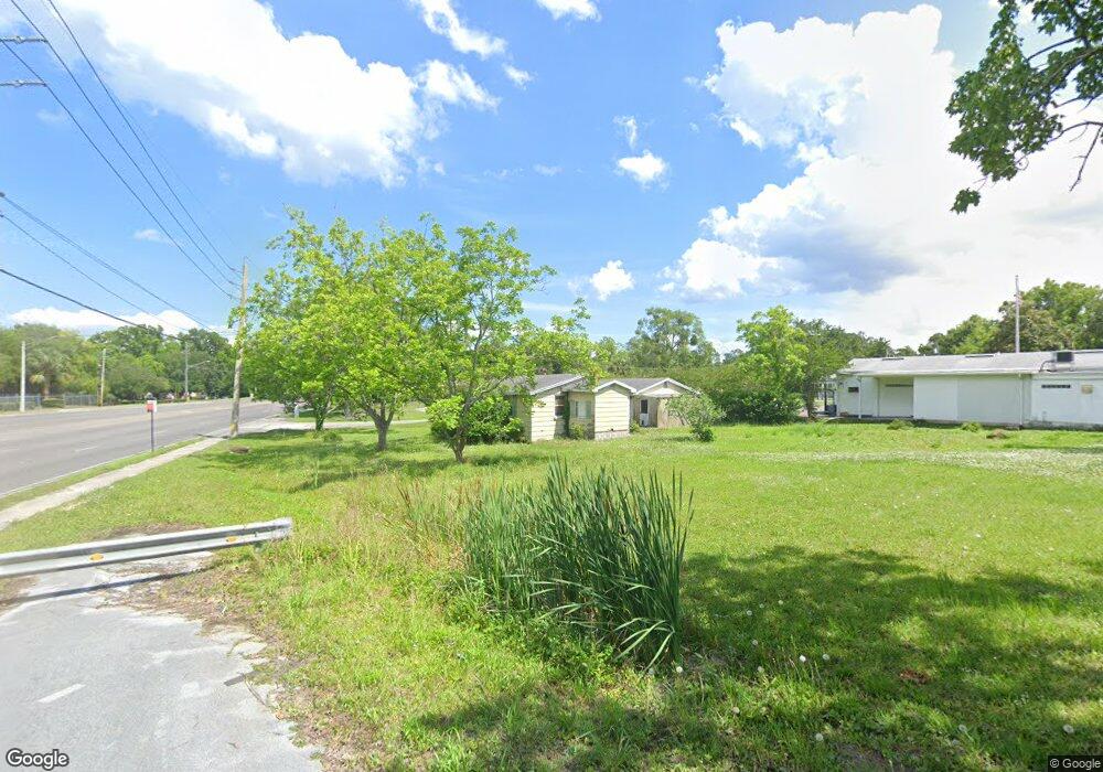 5906 Manor Dr, Jacksonville, FL 32210 - photo 1