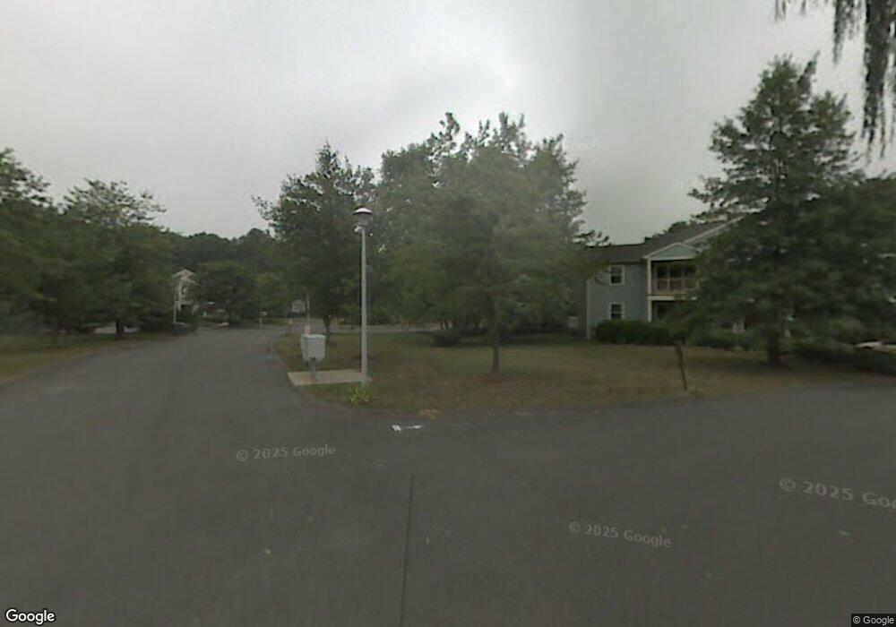 402 Ashmead Commons, Enfield, CT 06082 - photo 1