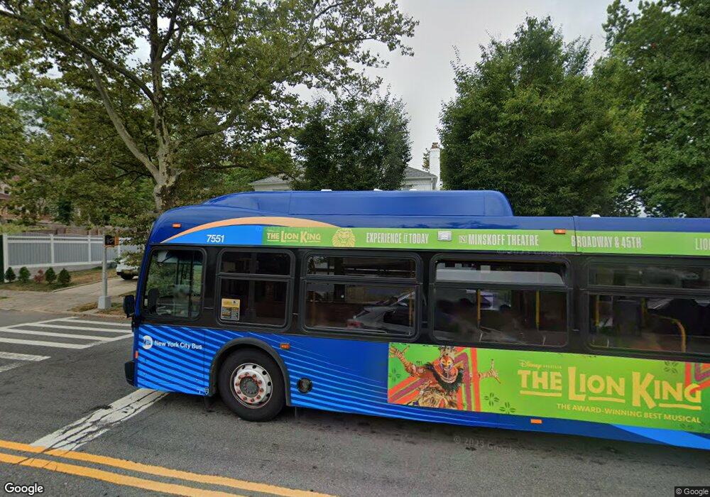 8062 188th St, Hollis, NY 11423 - photo 1