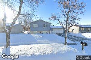 613 7th Ave E, West Fargo, ND 58078