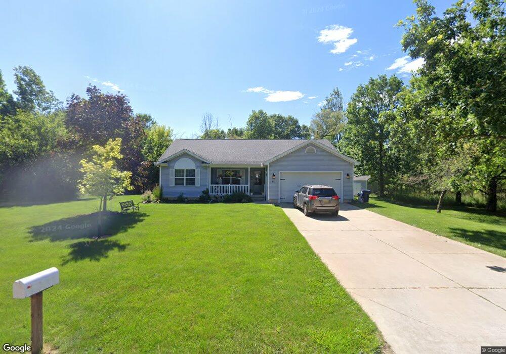 815 West St, Owosso, MI 48867 - photo 1