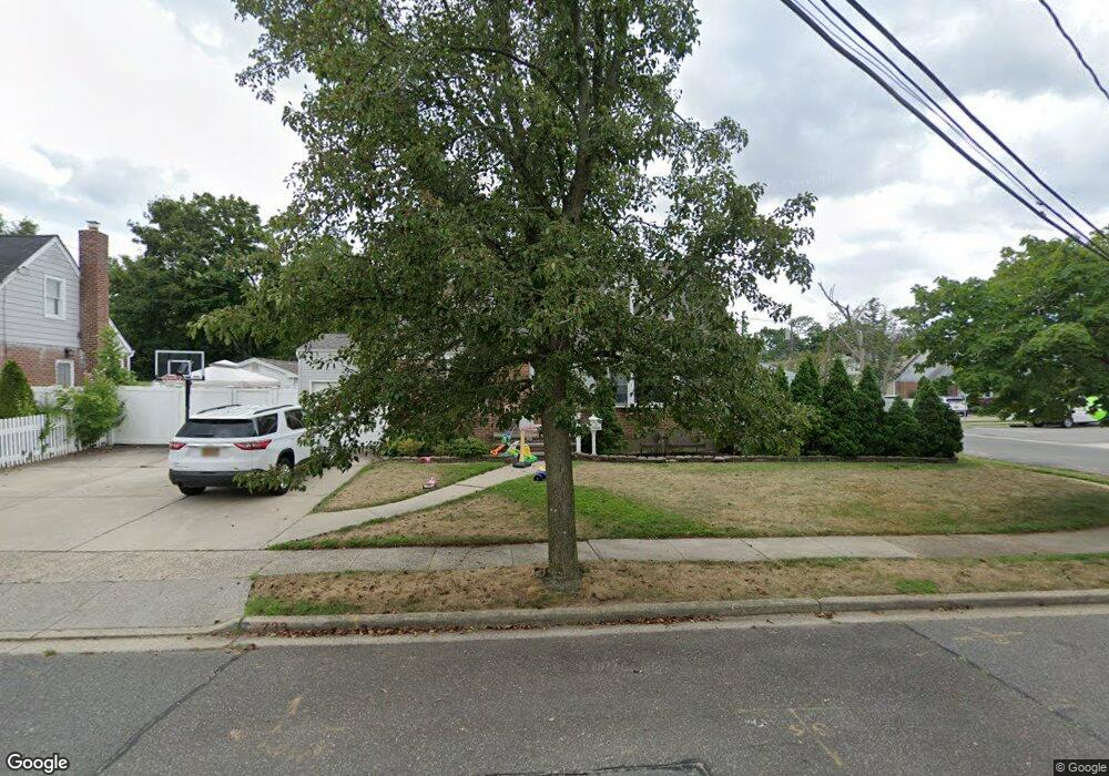 739 Bradley St, West Hempstead, NY 11552 - photo 1