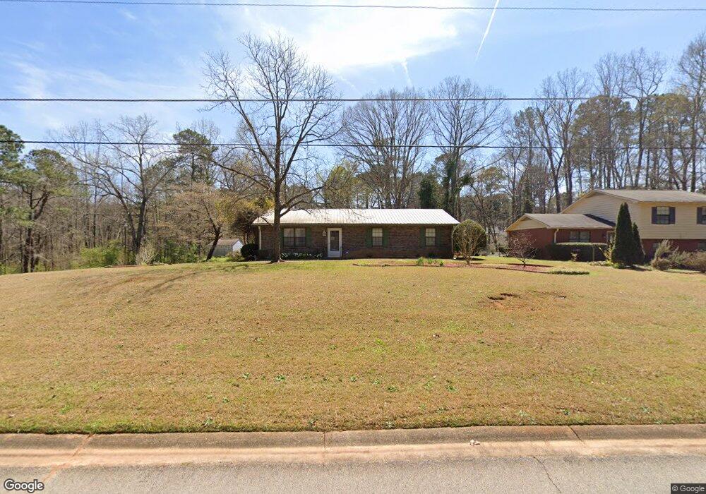 2904 Five Oaks Cir SW, Lilburn, GA 30047 - photo 1